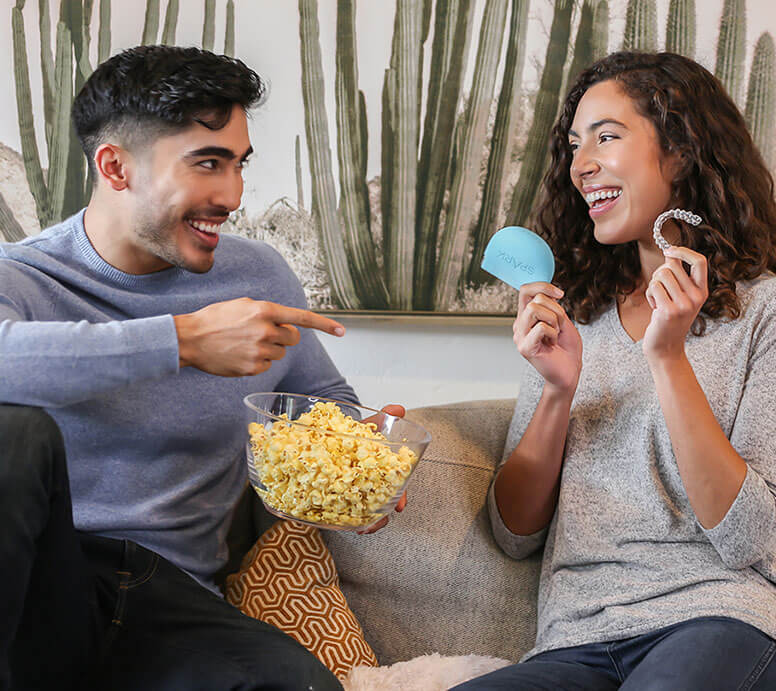  Treatment with full transparency - choose Spark clear aligners!